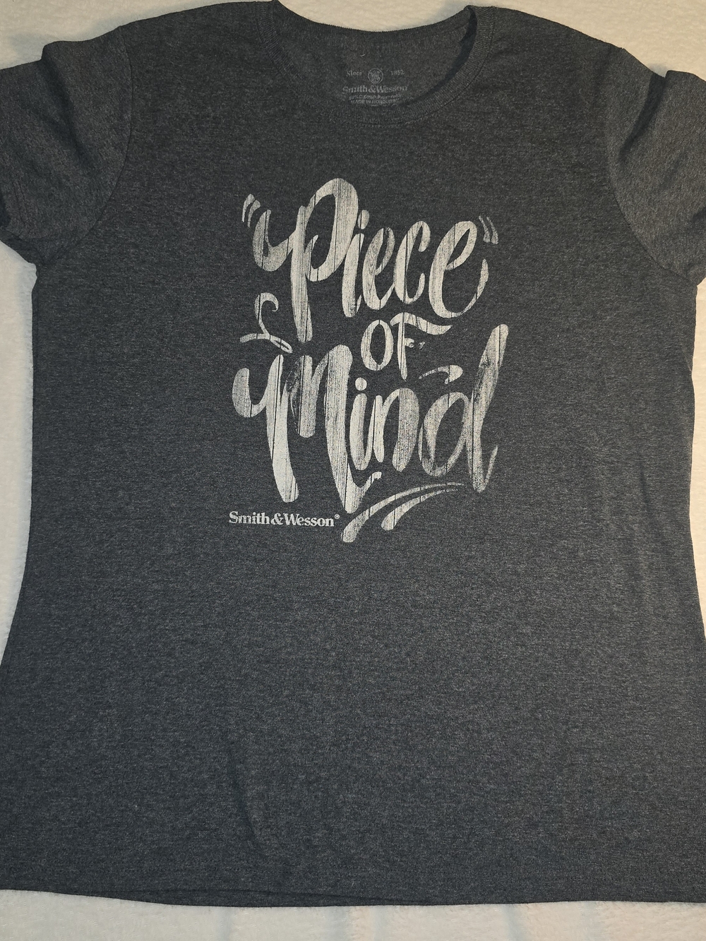 Smith And Wesson Peace Of Mind Womens Tshirt Size Large